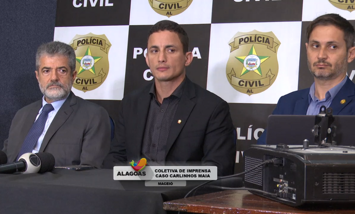 Delegados concedem entrevista coletiva sobre furto no apartamento de Carlinhos Maia