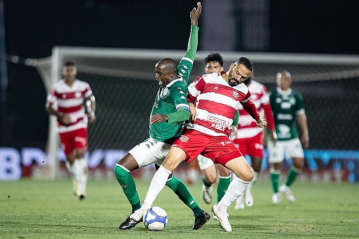 CRB perdeu por 2 a 1 para o Guarani nessa segunda-feira (14)