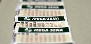 Mega-Sena sorteia neste sábado prêmio acumulado; veja valor