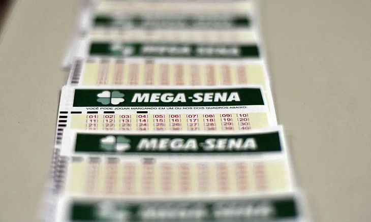 O concurso 2749 da Mega-Sena, sorteado na noite dessa terça-feira, 16, em São Paulo, acumulou novamente e vai pagar cerca de R$ 47 milhões nesta quinta-feira, 18