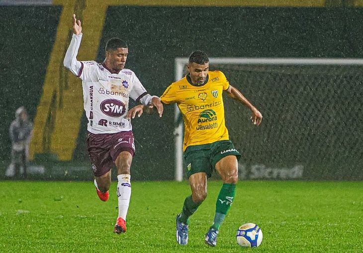 Ypiranga venceu o Caxias na noite dessa quarta-feira, no Colosso da Lagoa