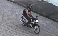 Vídeo: motociclista que assediava mulheres nas ruas é preso em Arapiraca