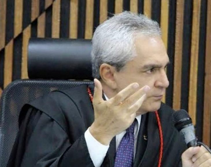 O promotor de Justiça Antônio Villas Boas esteve à frente da acusação