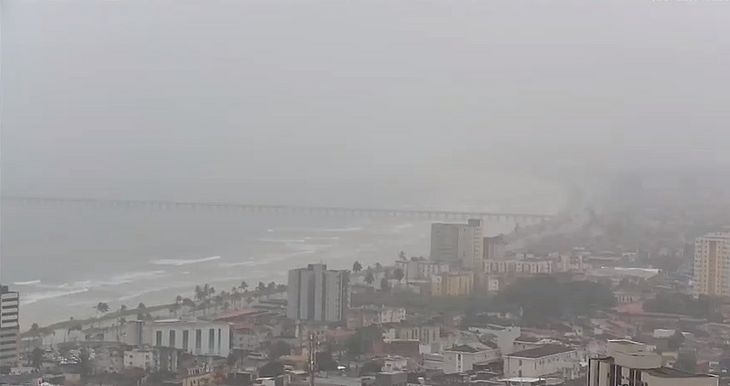 Julho começou com chuva na capital alagoana