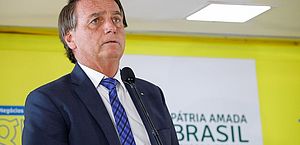 Bolsonaro rebate Congresso por críticas a cortes no orçamento: 'estão me esculhambando'