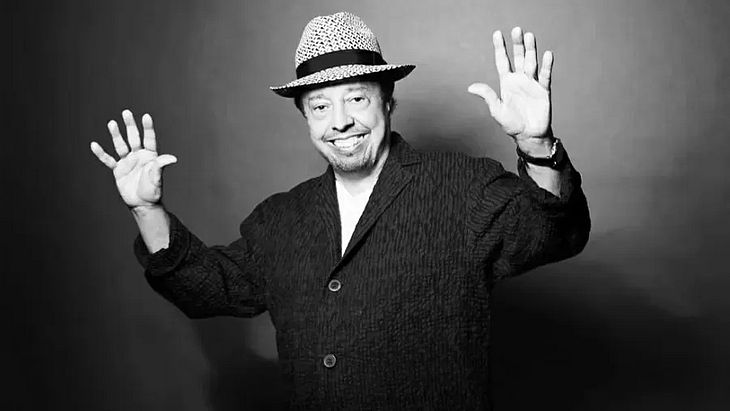 Morre Sergio Mendes, pianista e maior expoente do samba-jazz, aos 83 anos