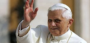 Papa Bento 16 admite ter participado de reunião sobre padre pedófilo na Alemanha