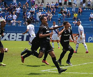 Botafogo é o primeiro classificado às oitavas da Copinha