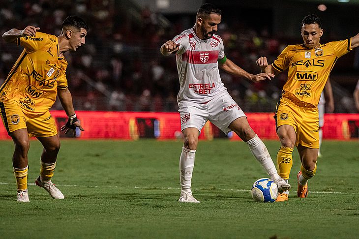 CRB e Amazonas ficaram no 0 a 0, no Rei Pelé, em jogo válido pela 2ª rodada da Série B