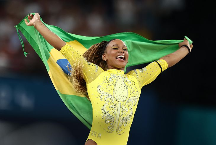 A brasileira Rebeca Andrade é medalha de prata em Paris