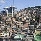 Bope encontra piscina de luxo do tráfico em favela no Rio; veja foto