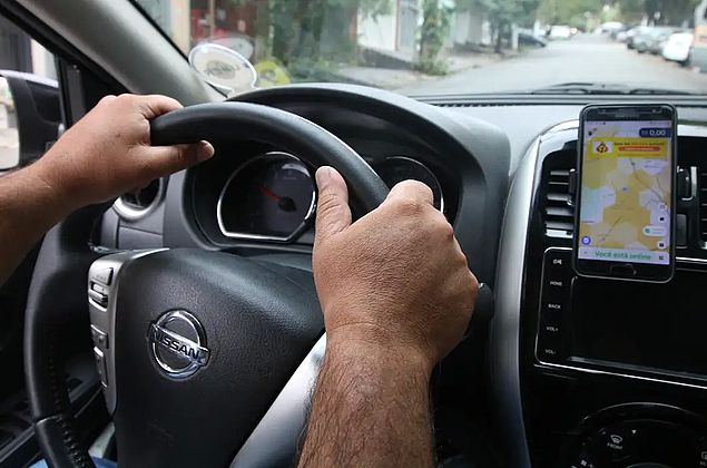Senado aprova redução de Imposto de Renda para motoristas de app e taxistas
