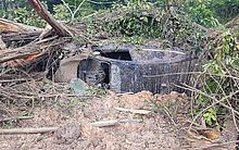 Três ficam soterrados após queda de barreira em São Miguel dos Campos; rodovia é interditada