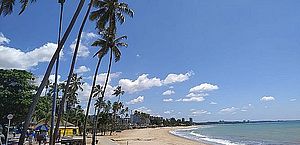 Balneabilidade: Alagoas tem 18 trechos de praias impróprios para banho; veja quais