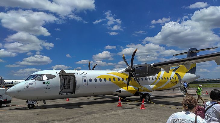 A aeronave modelo ATR-72, modelo turboélice