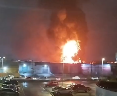 O que se sabe sobre incêndio que atingiu fábrica de plástico em Maceió; veja imagens 